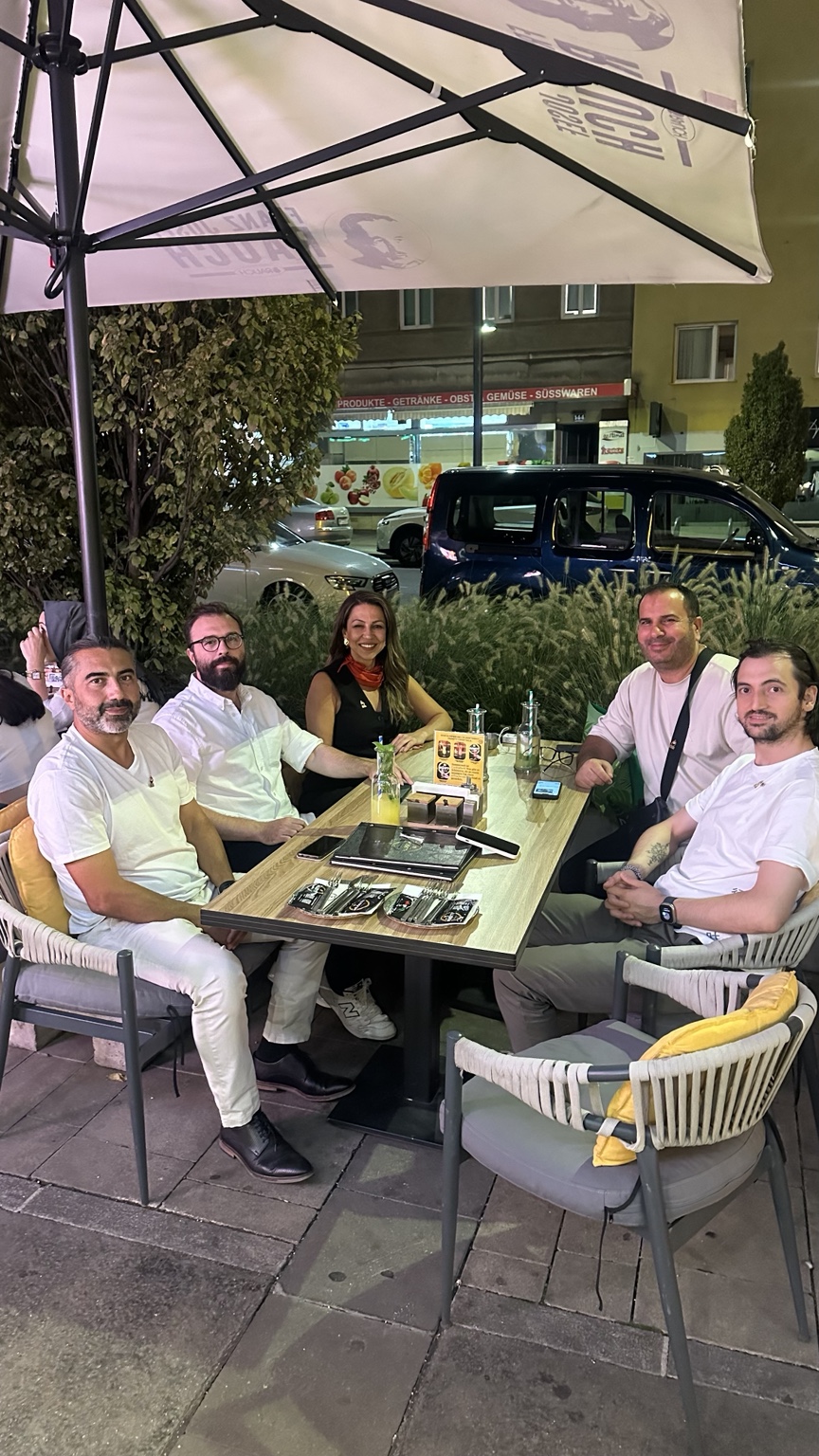 Gemeinsames Abendessen mit unseren Gästen aus der Türkei